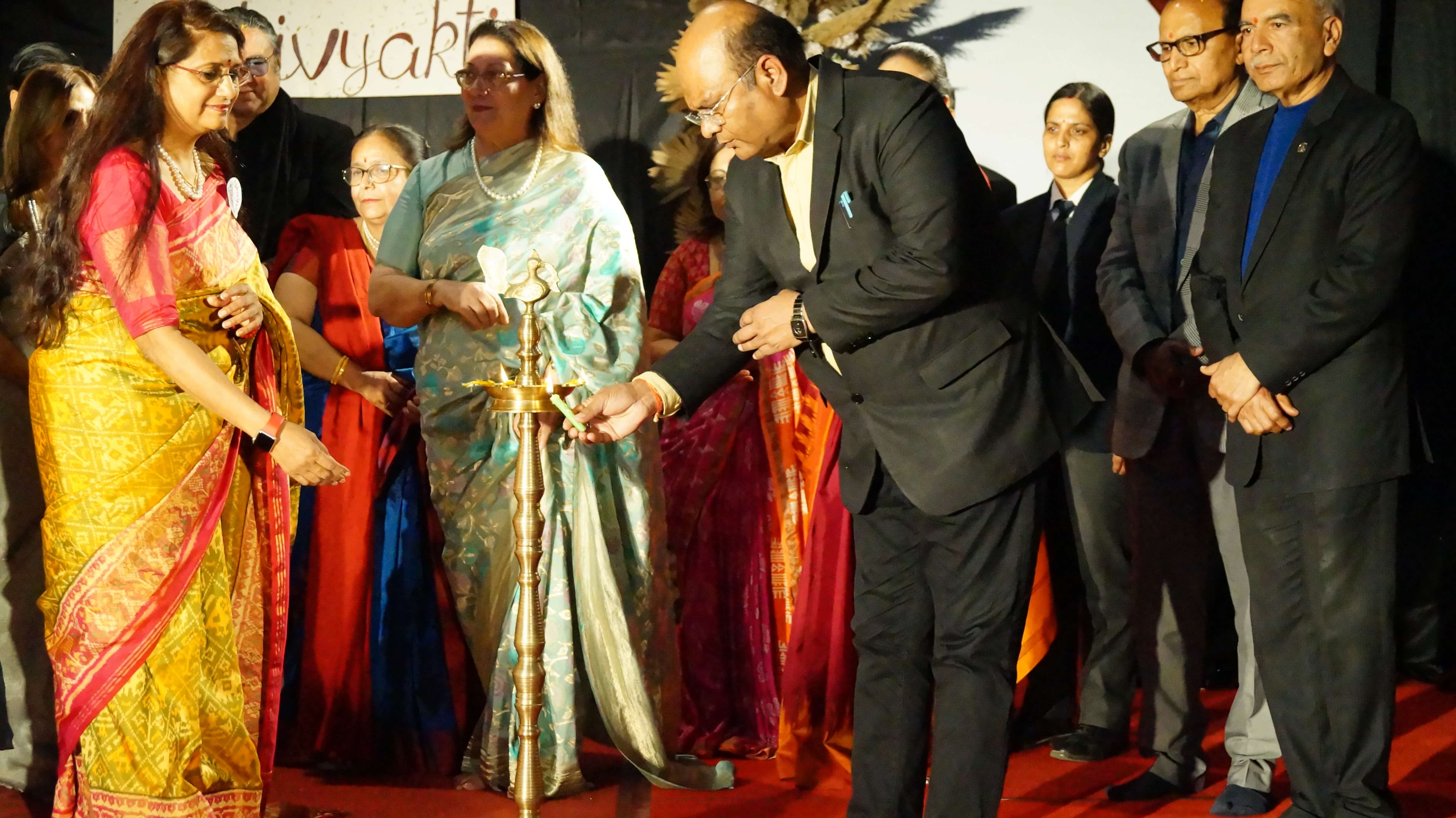 Dr.RAJESH UPADHYAY